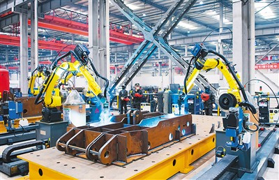 中國經(jīng)濟(jì)運(yùn)行總體平穩(wěn)(銳財(cái)經(jīng)&middot;年中經(jīng)濟(jì)觀察①)