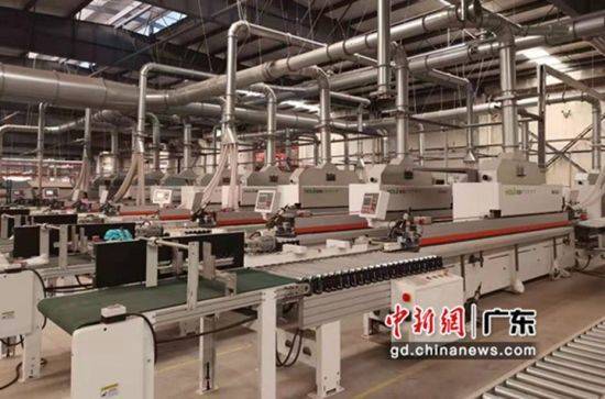 廣東家居木工機械制造突圍 國產數控軟件彎道超車