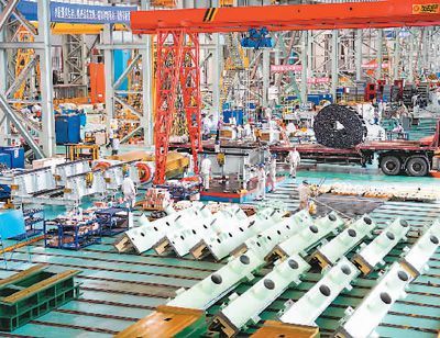 推進(jìn)制造強(qiáng)國網(wǎng)絡(luò)強(qiáng)國建設(shè)(銳財(cái)經(jīng))